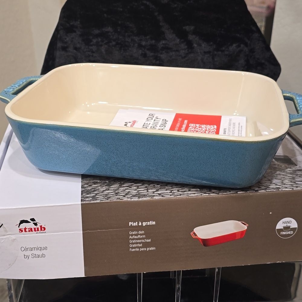 Staub 10.5 X 8 Rectangular Baking Dish- Rustic Turquoise - Picture 9 of 11